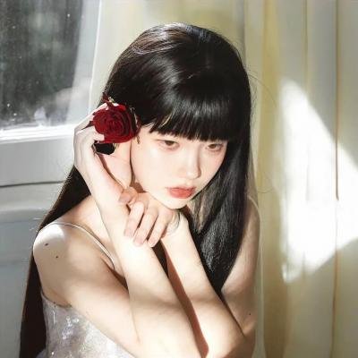 纪律如铁，柔情似水