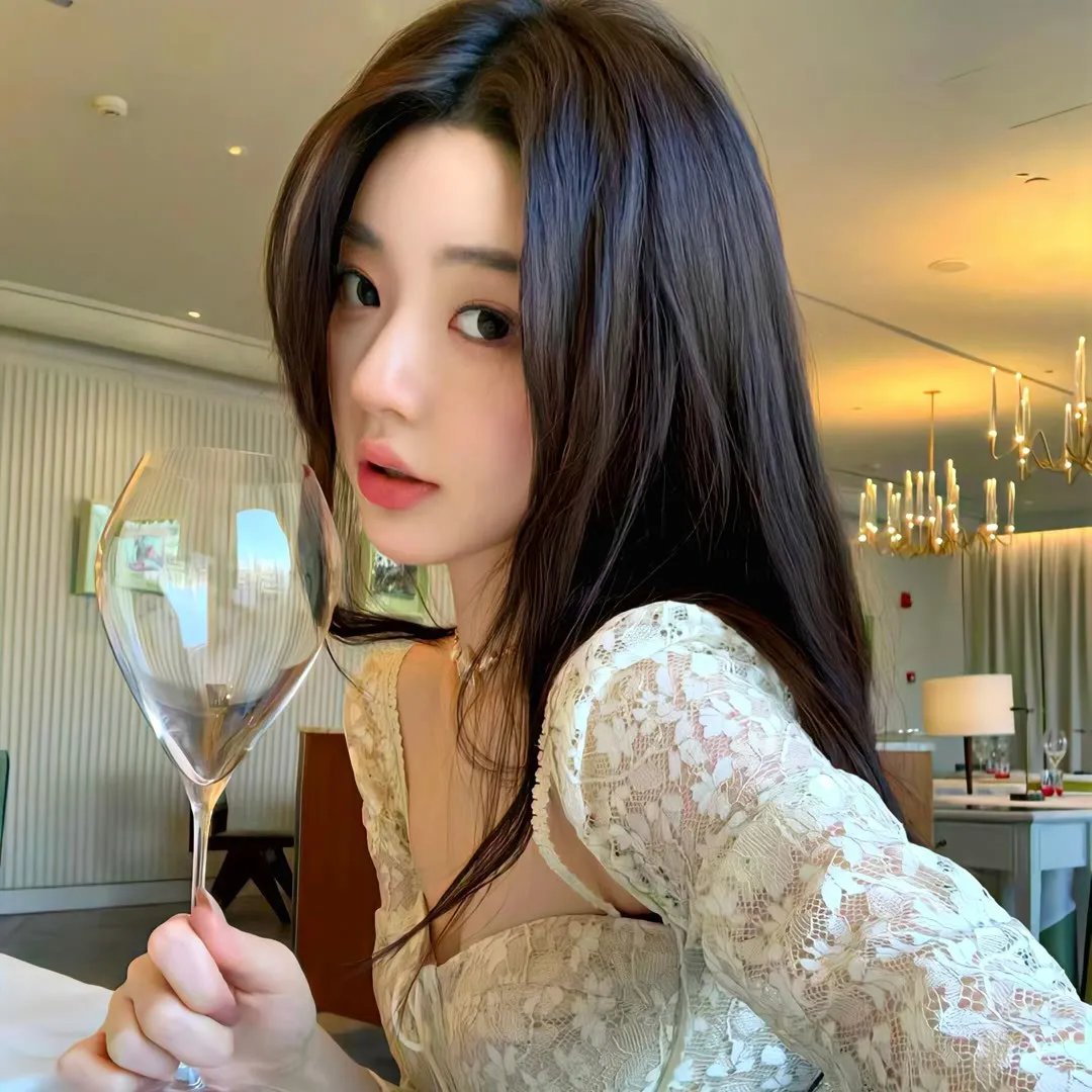 后天美女